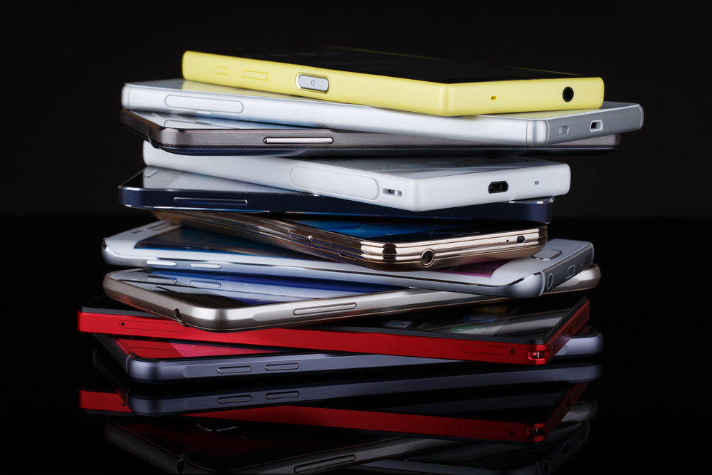 Pila-di-smartphone-android