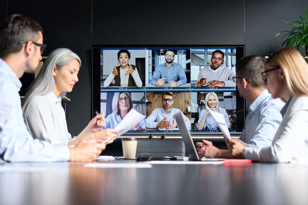 Videoconferenza con diversi soggetti