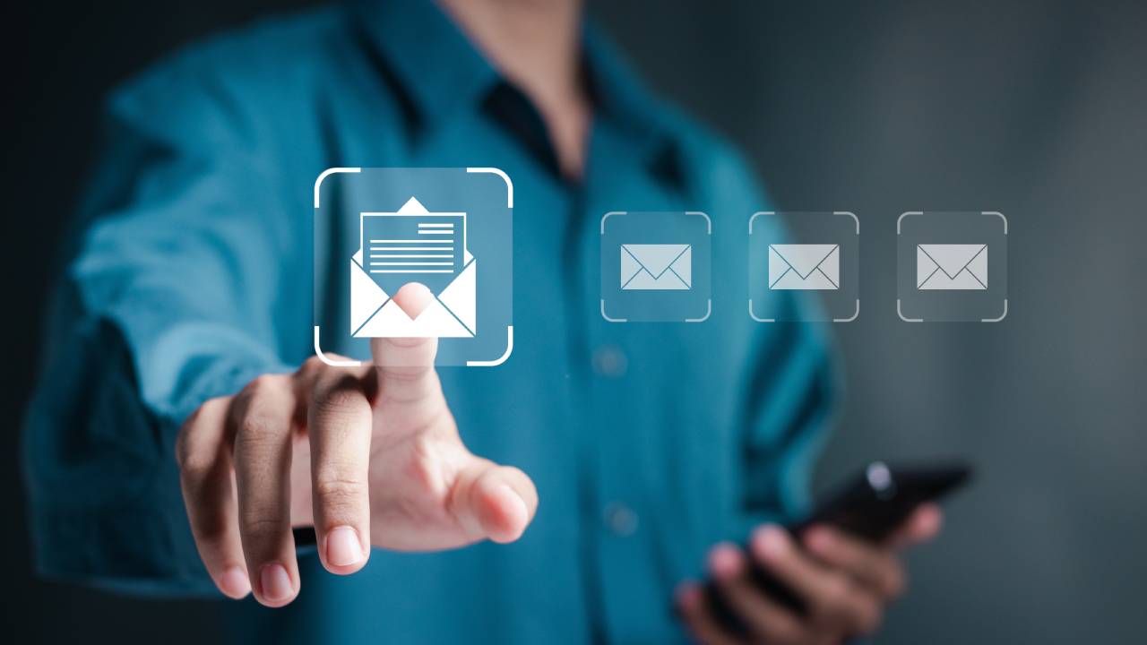 Scegliere mail Scegliere mail