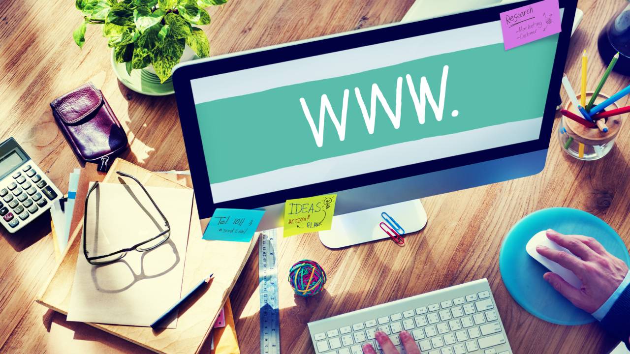 Le soluzioni con dominio e hosting dedicato