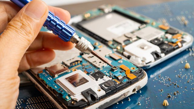 riparazione iphone