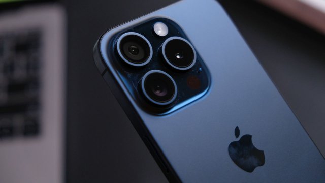 iPhone 16 Pro