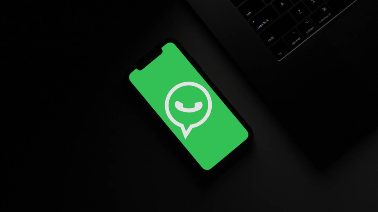 WhatsApp WhatsApp