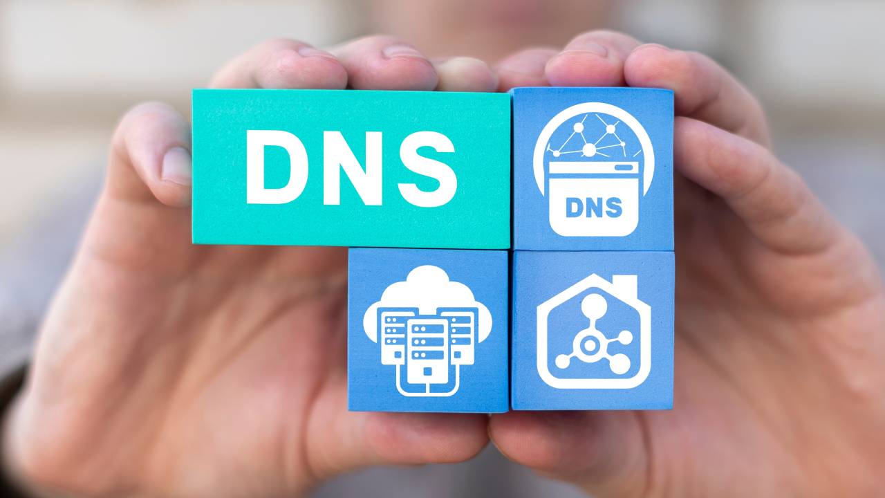 DNS DNS