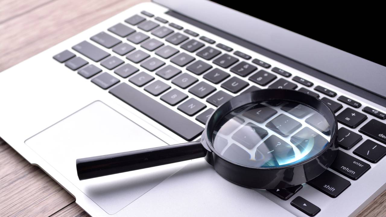 Lente tastera laptop