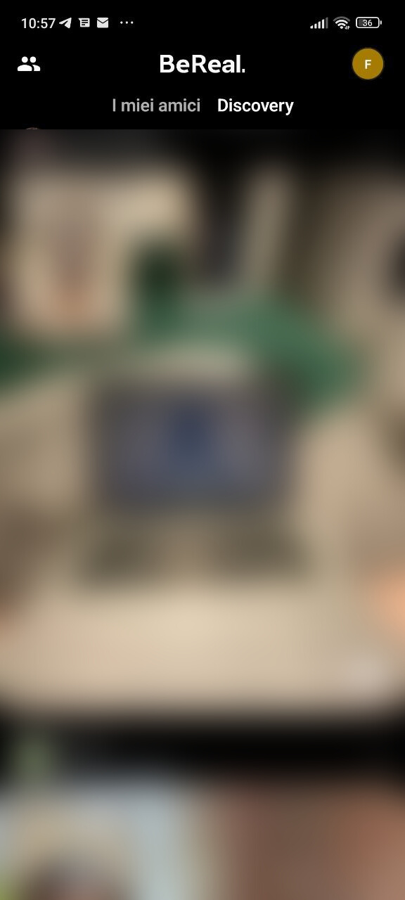 Visualizzare i contenuti su BeReal Visualizzare i contenuti su BeReal