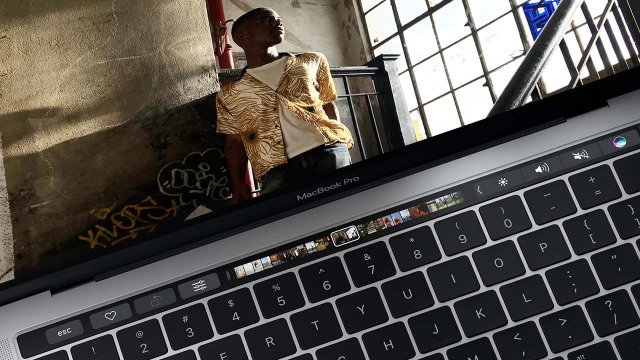 Il nuovo Apple MacBook Pro 2016