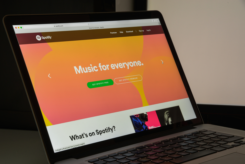 Log-in-spotify-laptop Log-in-spotify-laptop
