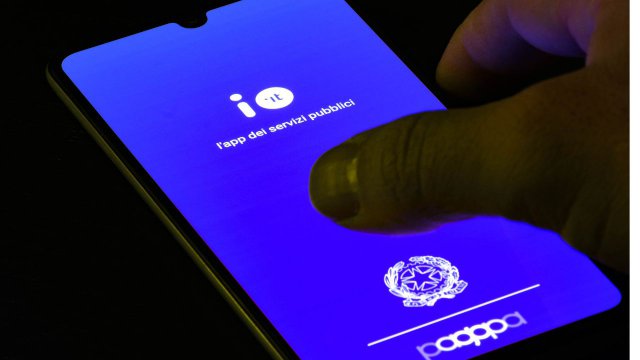 App IO