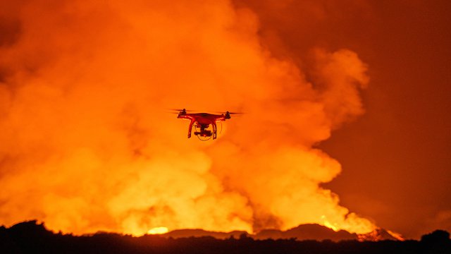 L'eruzione del vulcano Bardabunga ripresa da un drone