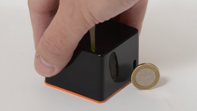 CuBox sta praticamente nel palmo di una mano