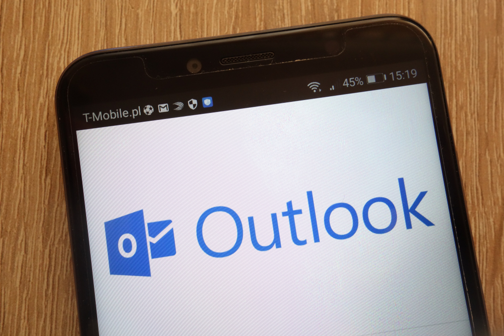 Outlook su smartphone