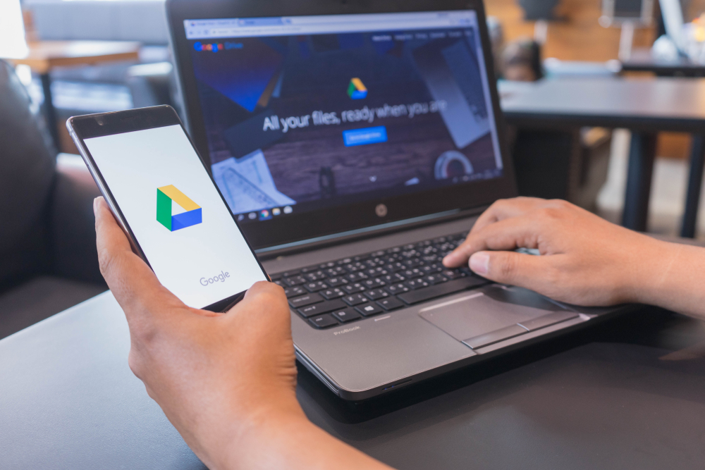 Google Drive su smartphone e desktop Google Drive su smartphone e desktop