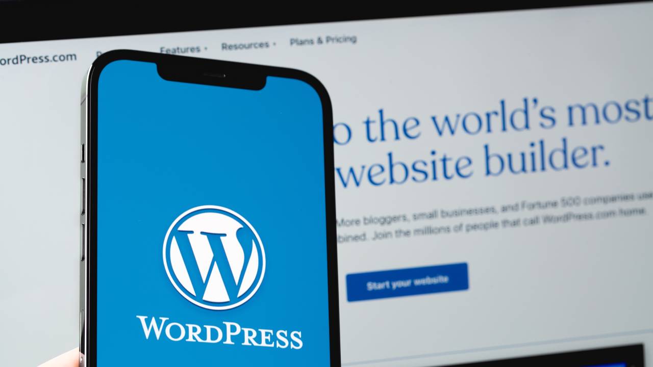 Wordpress logo su smartphone Wordpress logo su smartphone