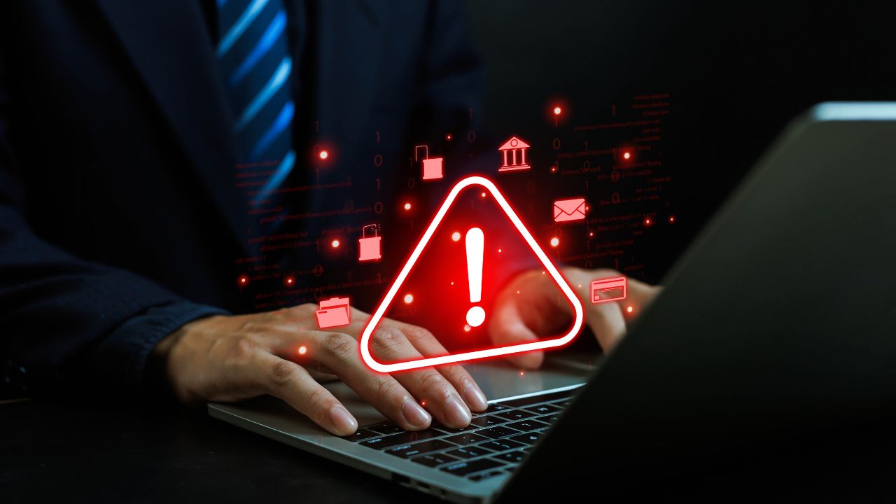 Condividere troppe informazioni sui social è rischioso Condividere troppe informazioni sui social è rischioso