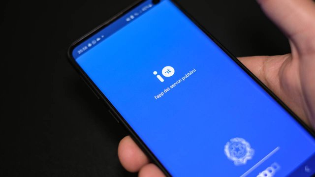 App IO