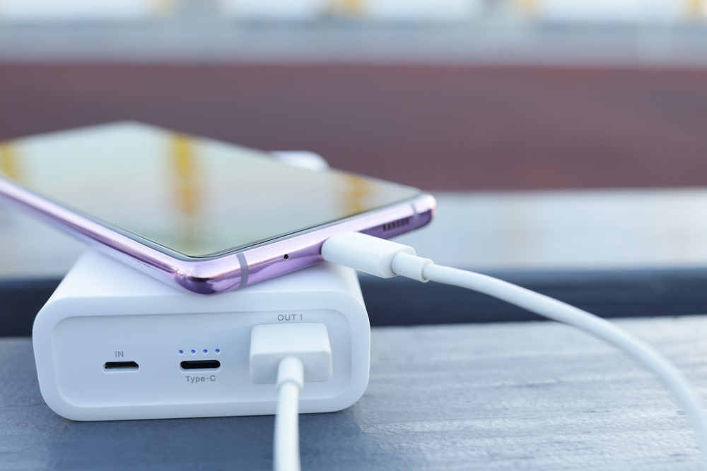 Cellulare collegato al powerbank Cellulare collegato al powerbank