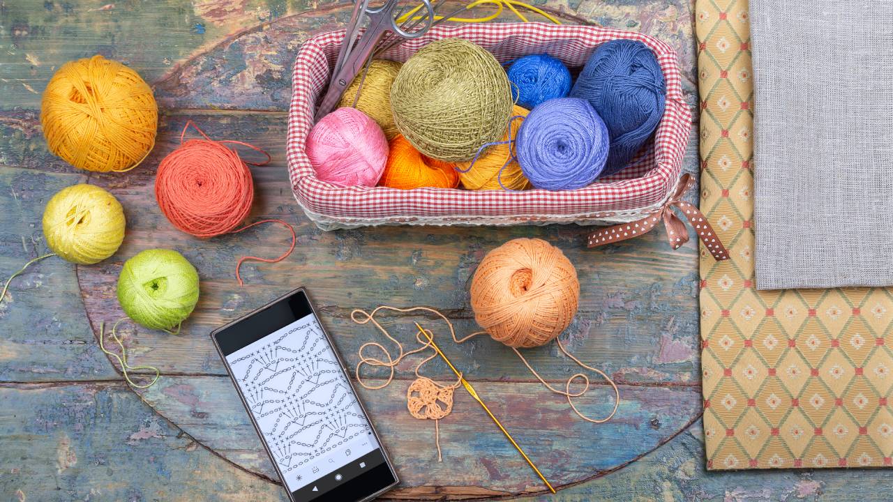 Modelli uncinetto su app per dispositivi mobili