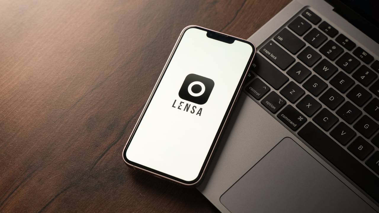Lensa Lensa