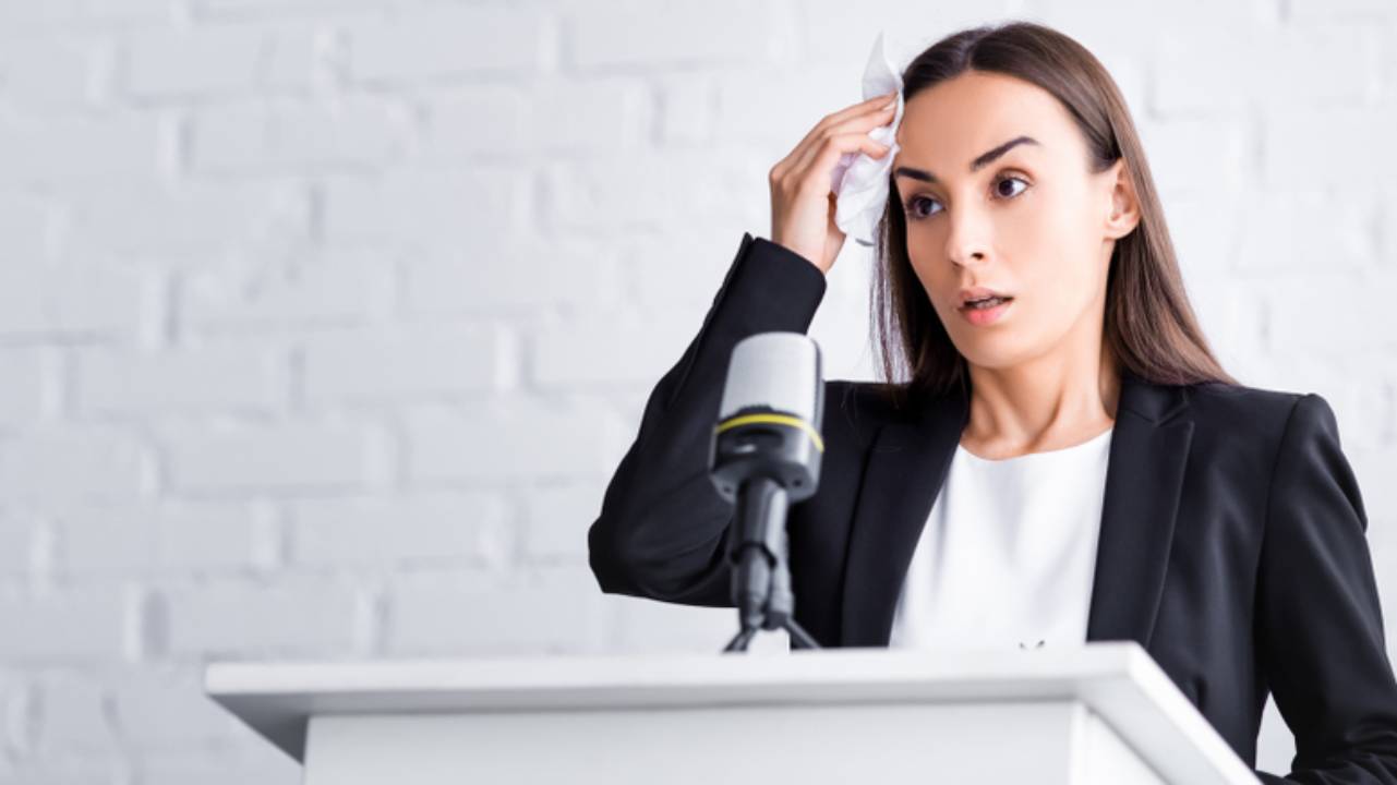 Gestire e affrontare l’ansia di parlare in pubblico Gestire e affrontare l’ansia di parlare in pubblico