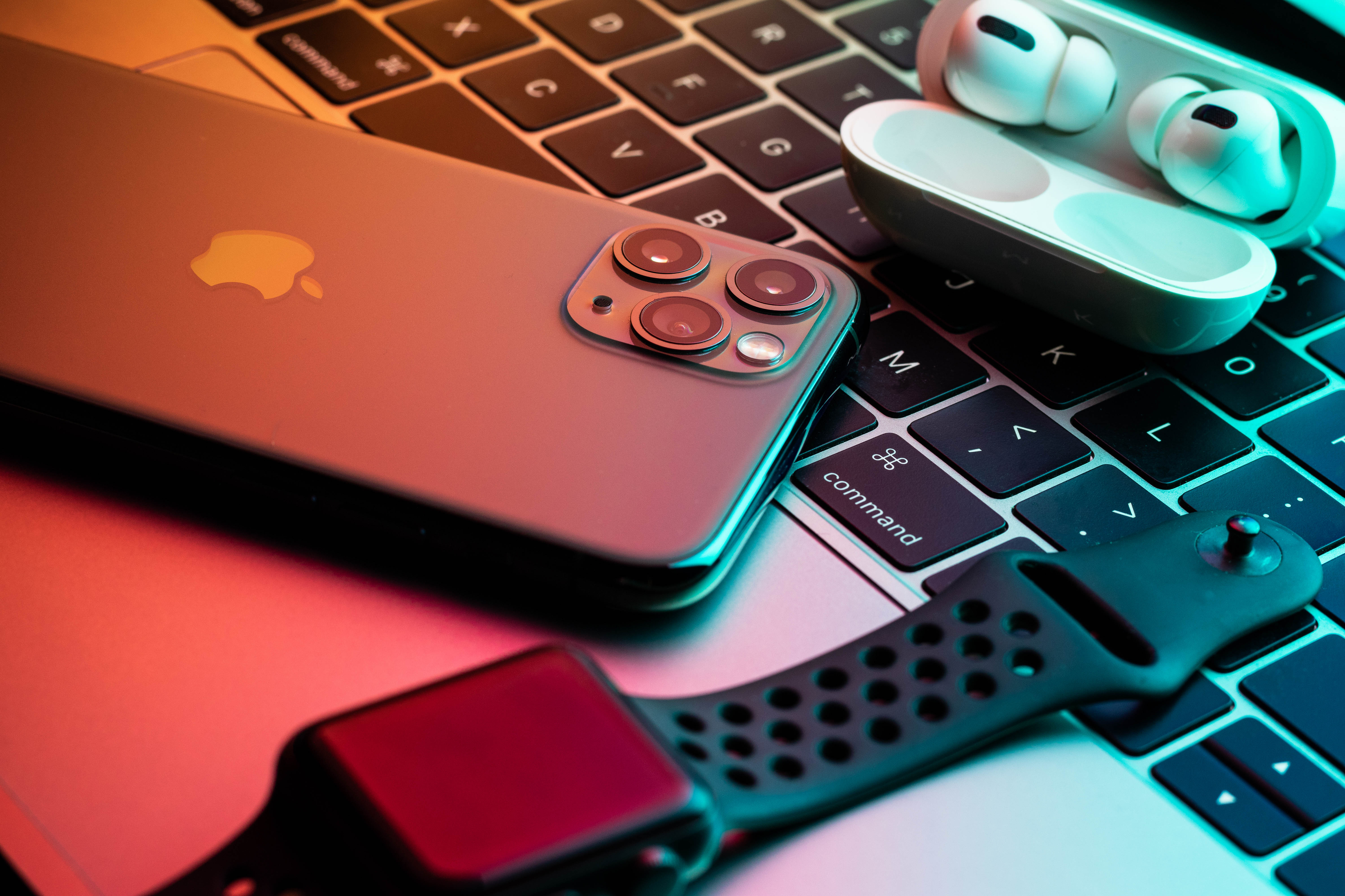 IPhone e Apple Watch IPhone e Apple Watch