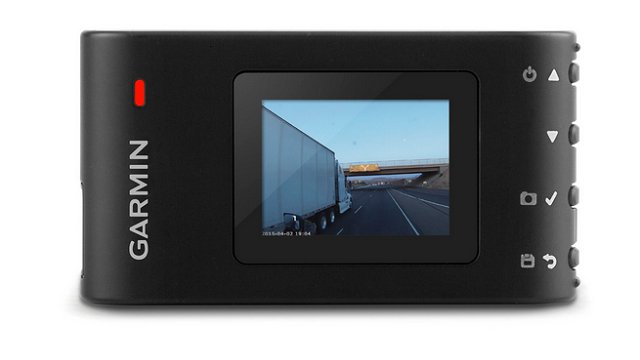 Dash Cam 30, un compagno di guida sempre sveglio