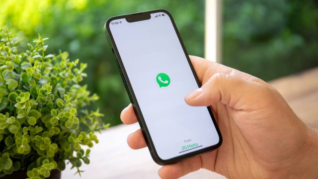 WhatsApp su dispositivi Apple