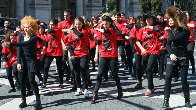 Un flash mob organizzato a Roma