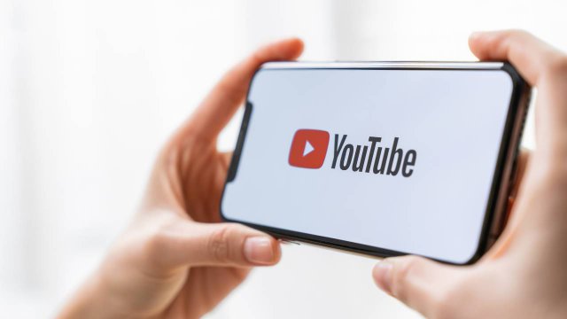 YouTube su smartphone