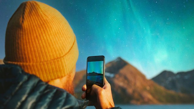 Fotografare l'aurora boreale con lo smartphone