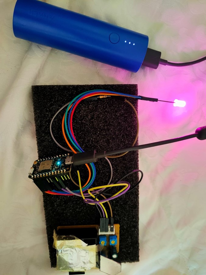 Aggancio all'alimentazione e avvio  Aggancio all'alimentazione e avvio