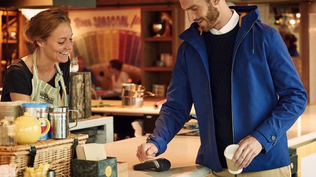 Smart clothes gli abiti del futuro saranno pieni di sensori FASTWEBPLUS