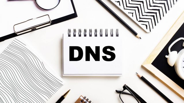 DNS