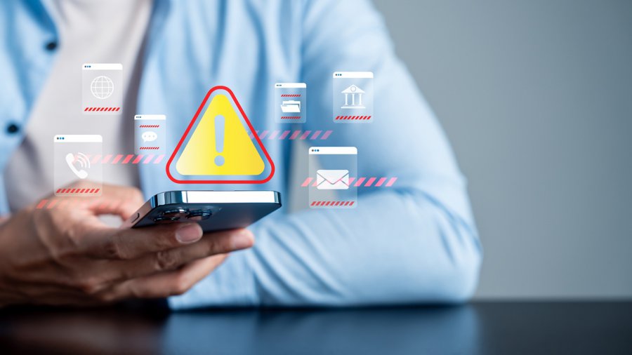 ai attacchi informatici