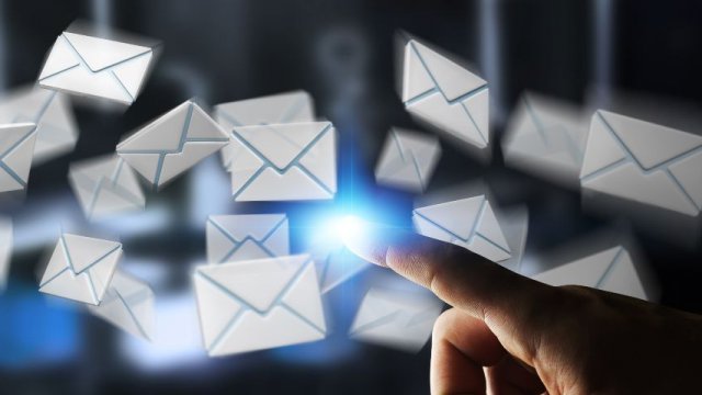 email 50 anni