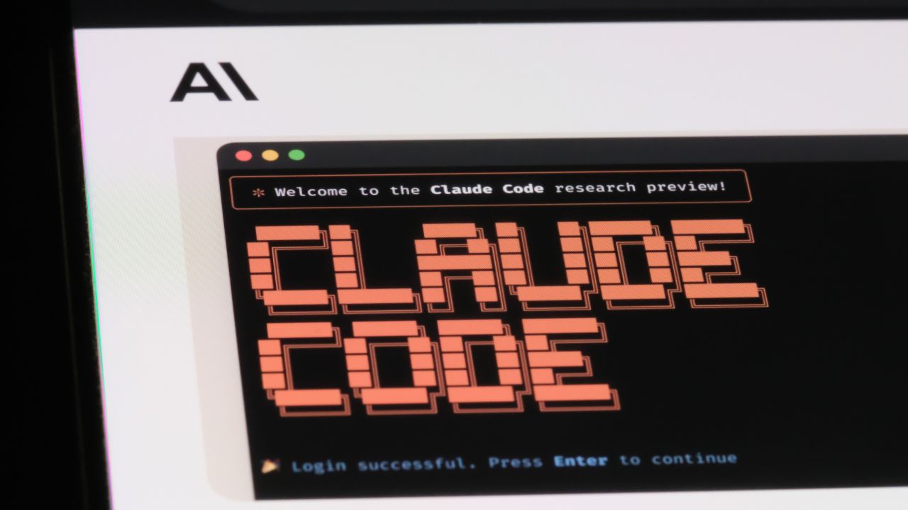 Claude Claude