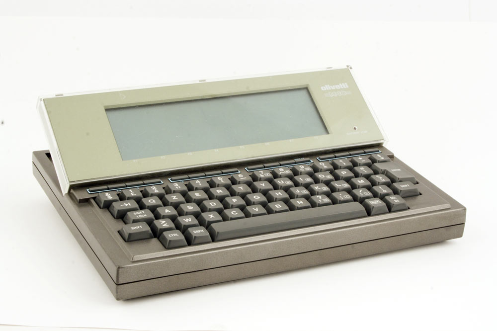 Olivetti M10, tra i primi computer portatili della storia
