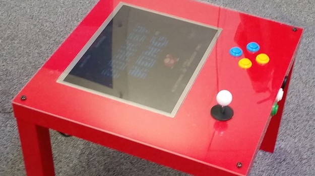 Il videogioco arcade realizzato con Raspberry Pi 3 Model B