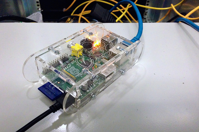 Server realizzato con Raspberry Pi