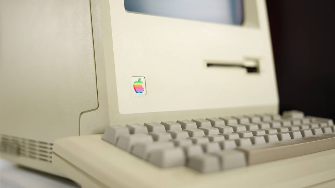 macintosh system 1.0