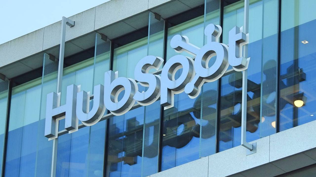 Hubspot logo,
  app di digital marketing