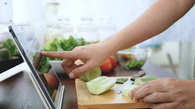 tablet in cucina