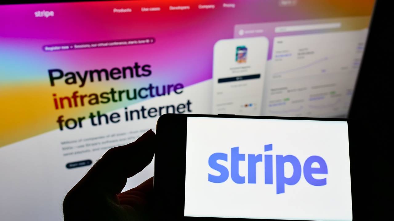 stripe-schermata-telefono-e-computer