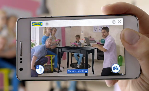 Un'immagine della nuova app IKEA all'opera