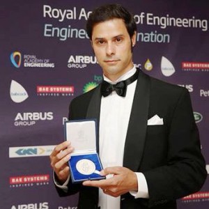 Dino Distefano riceve la Silver Medal dalla Royal Academy of Engineering
