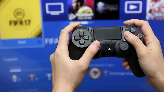 playstation 4 connessa al televisore