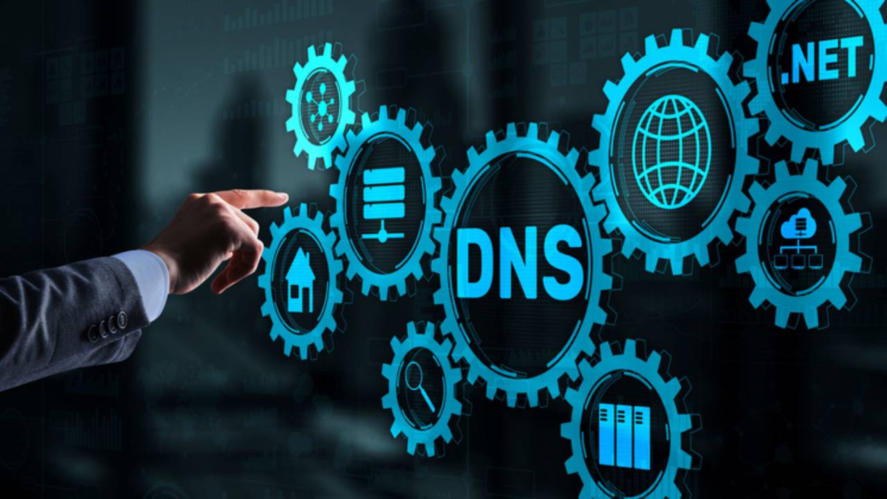 DNS