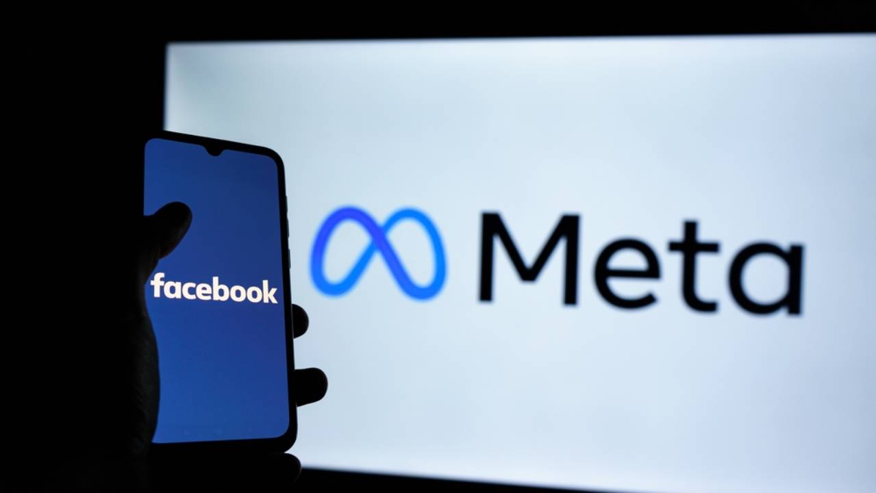 Meta di Facebook su smartphone