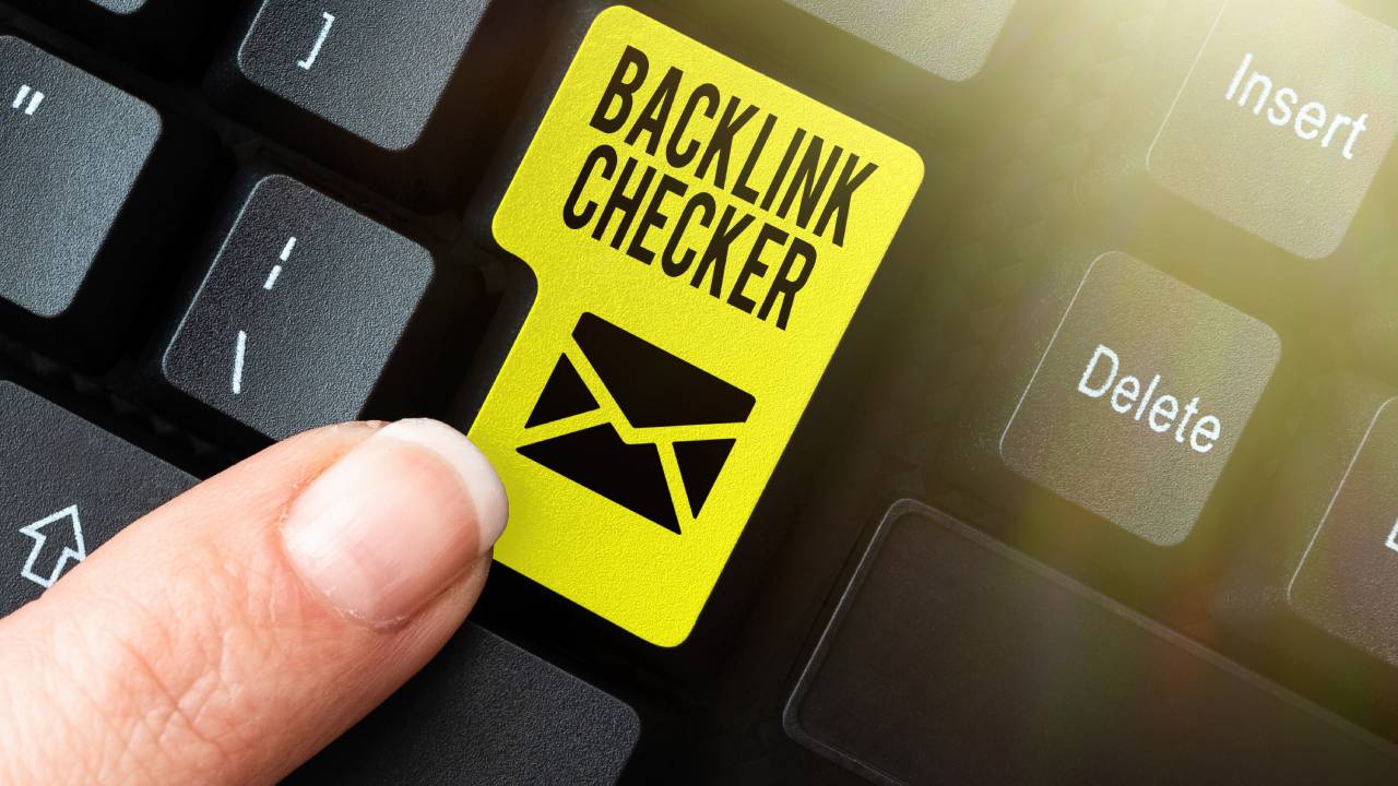 backlink checker