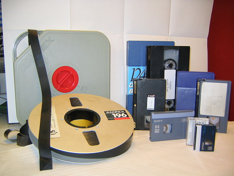 Nastri e video cassette